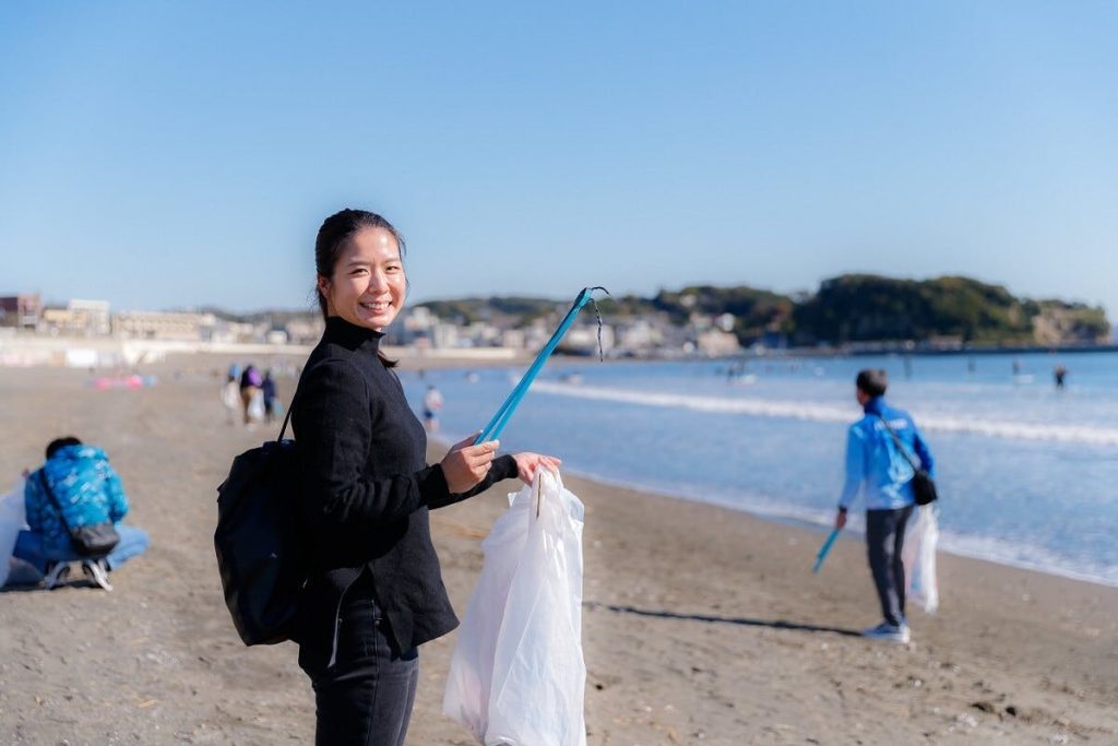 海のゴミ拾いボランティア活動。初心者でも参加しやすい活動や参加方法