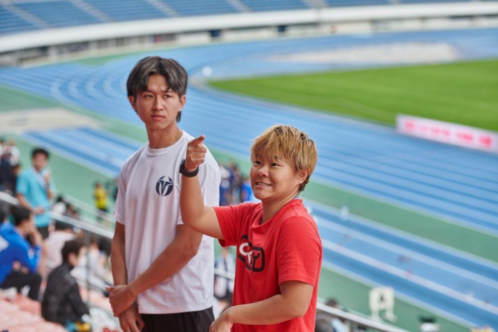 北谷宏人選手（左）、佐藤湊選手（右）