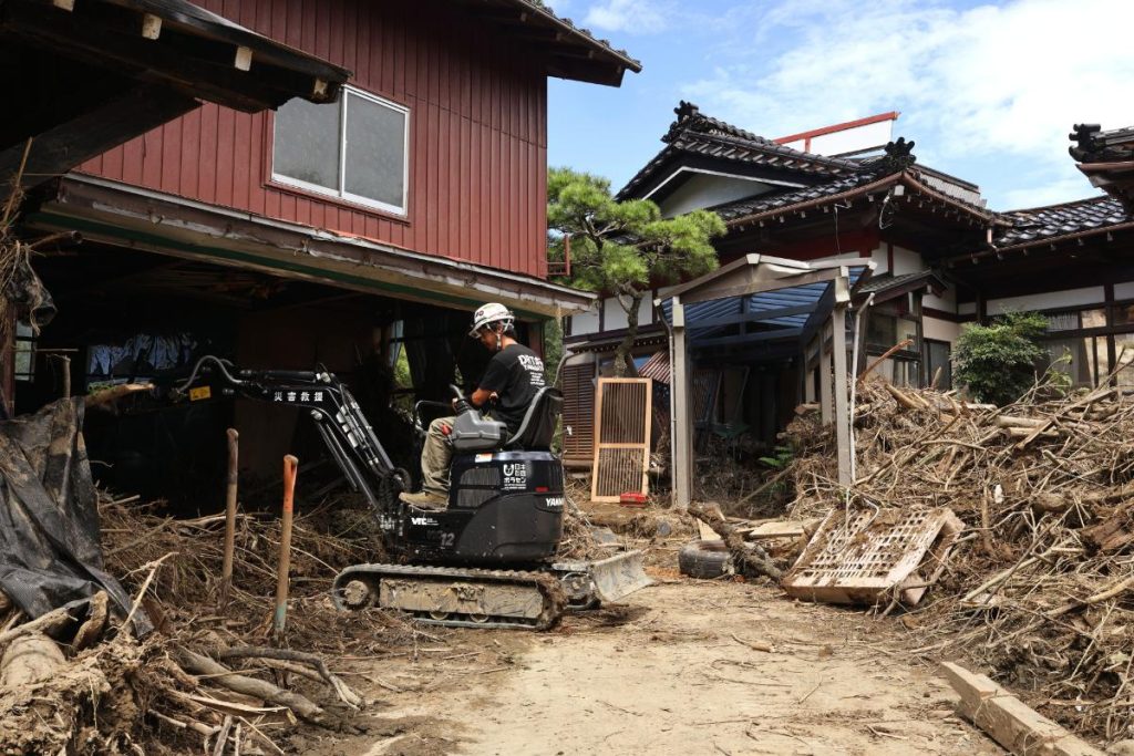 山形県戸沢村で活動が行われた重機