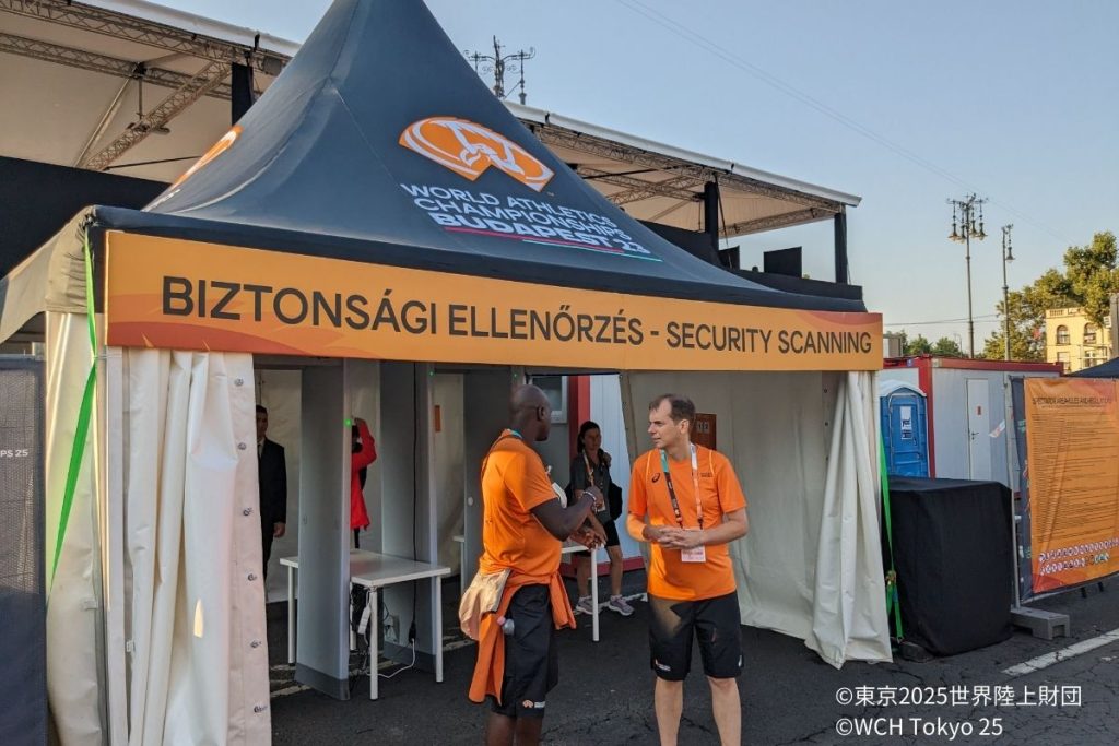 満員の国立競技場での大会運営をともに｜東京2025世界陸上ボランティア